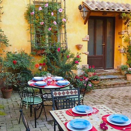 Villa La Piazzetta Di Roma Extérieur photo