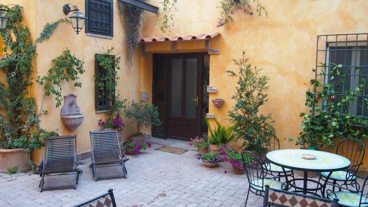 Villa La Piazzetta Di Roma Extérieur photo