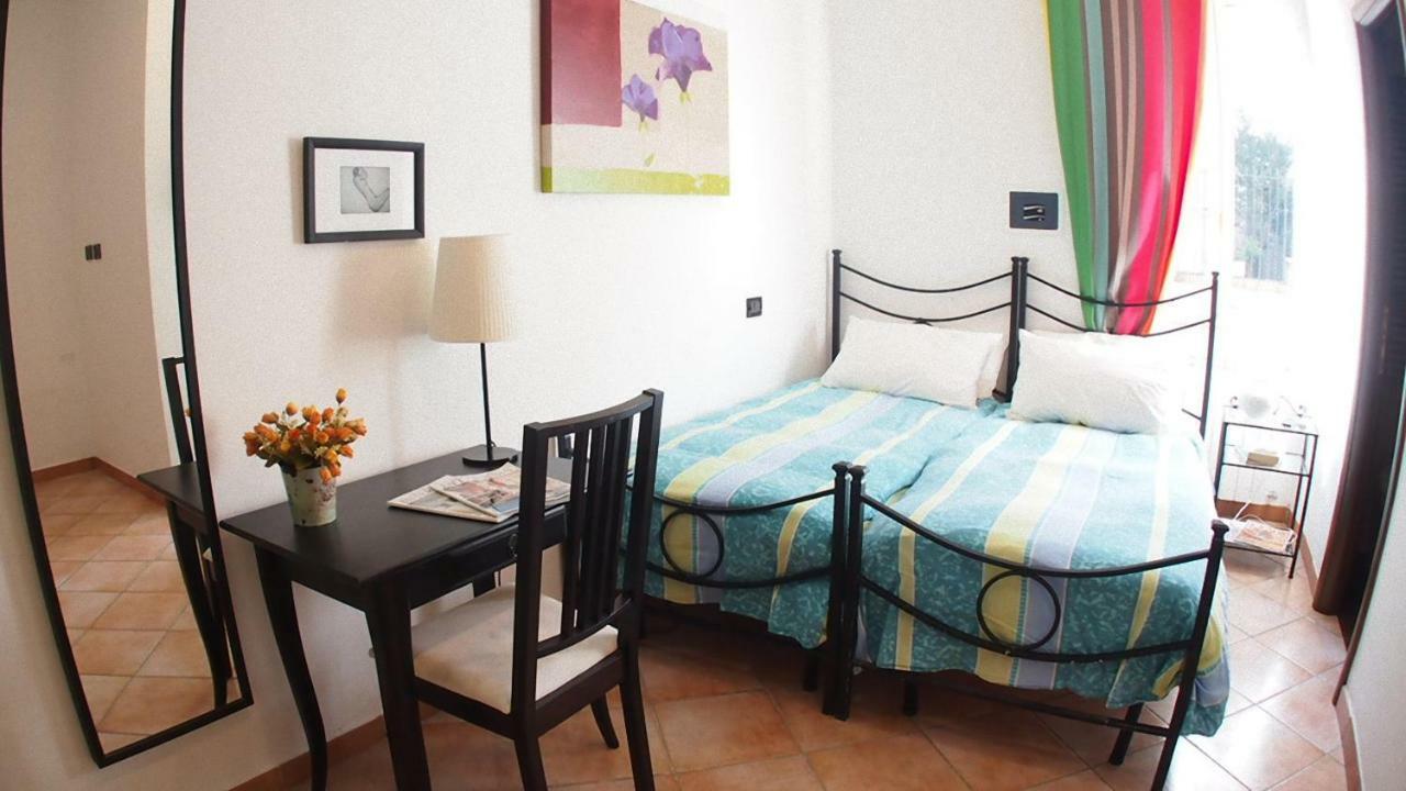 Villa La Piazzetta Di Roma Extérieur photo
