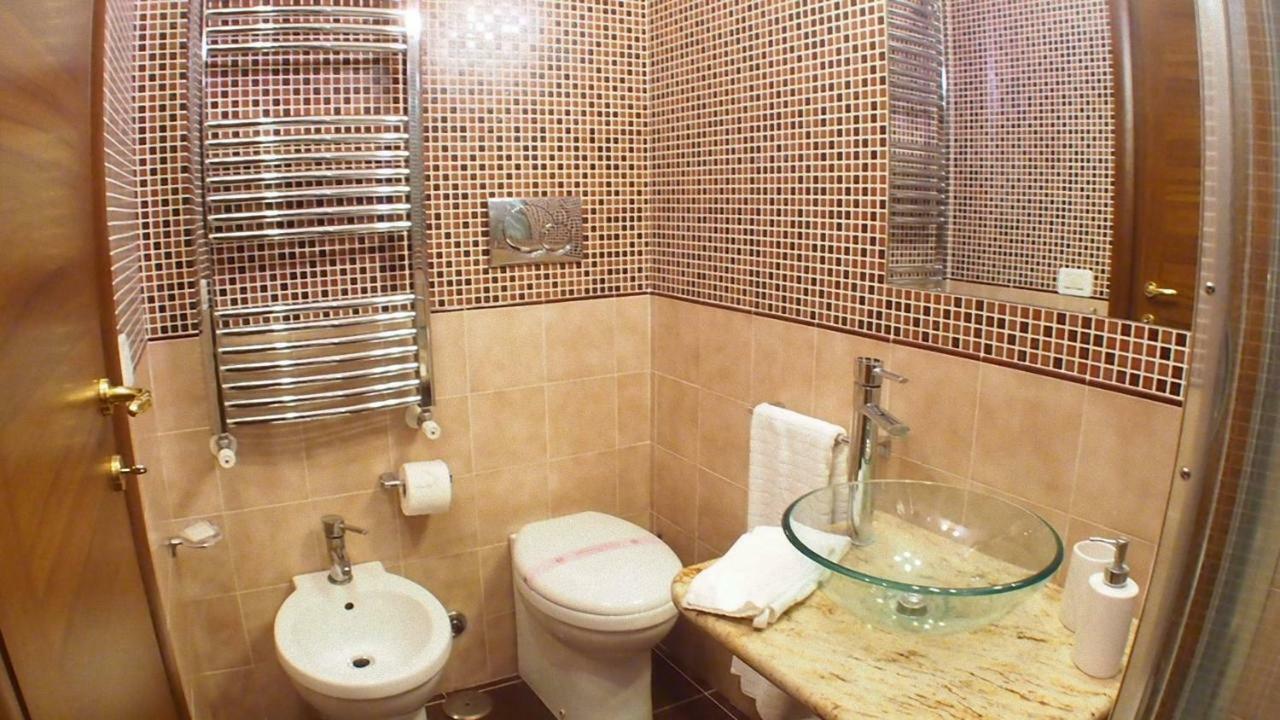 Villa La Piazzetta Di Roma Extérieur photo